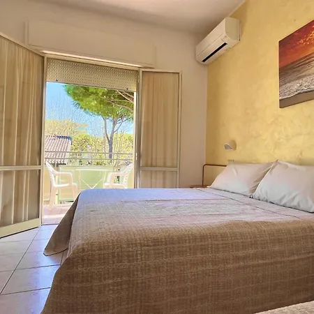 Hotel Zanella Cervia Esterno foto