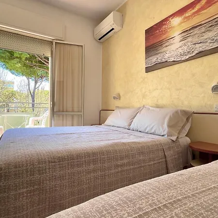 Hotel Zanella Cervia Esterno foto
