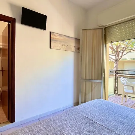 Hotel Zanella Cervia Esterno foto